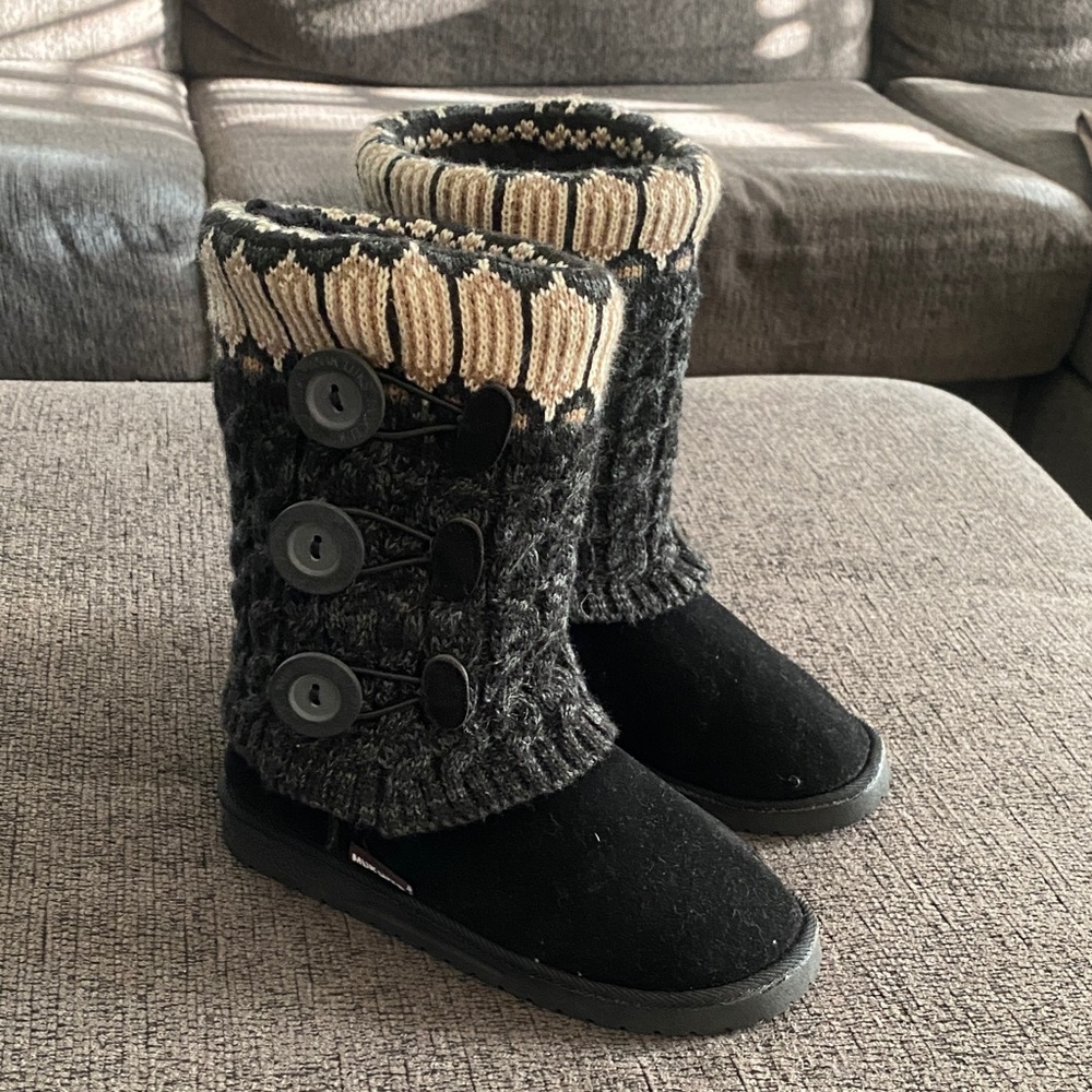 Muk Luks Black and Cream Ankle Boots